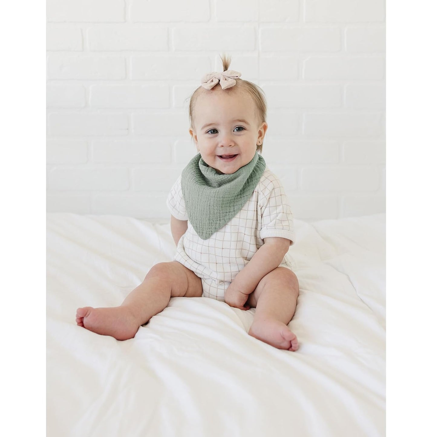 8-Pack Muslin Baby Bandana Drool Bibs – Soft & Absorbent 100% Cotton Teething and Drooling Essentials for Boys, Girls, Newborns & Toddlers